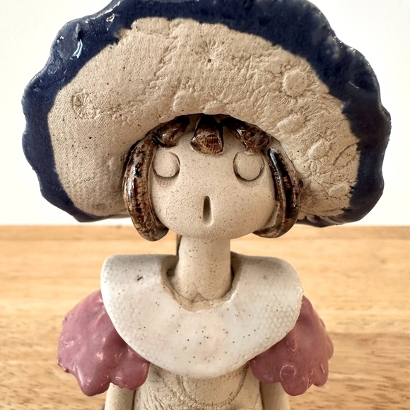 VTG🌻Handmade Ceramic Doll Girl w/Long hair holding a beautiful yellow🌻flower - Picture 2 of 9